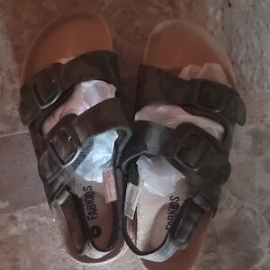 Fabkids Camouflage Strap Sandals, Size 4